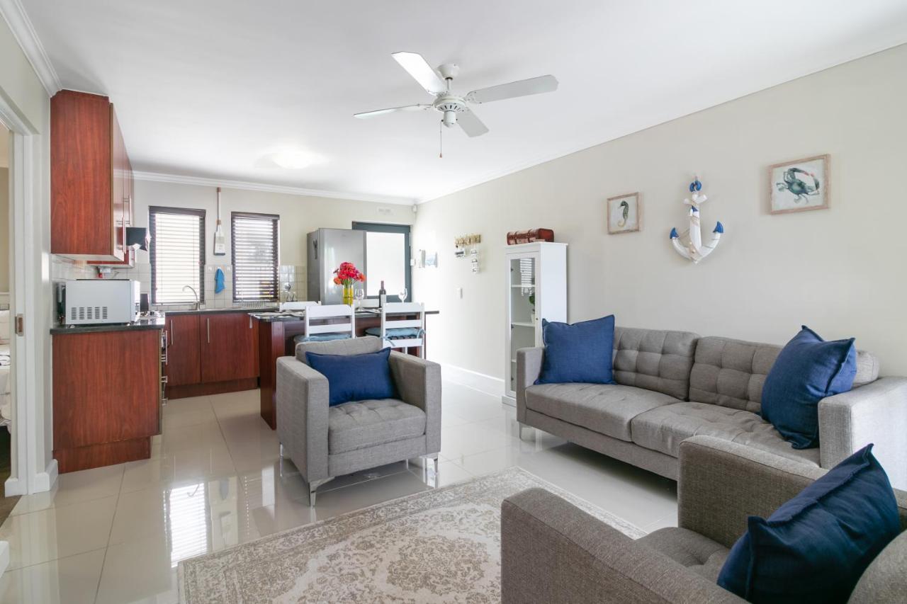 Blue Moon Apartments クニスナ エクステリア 写真