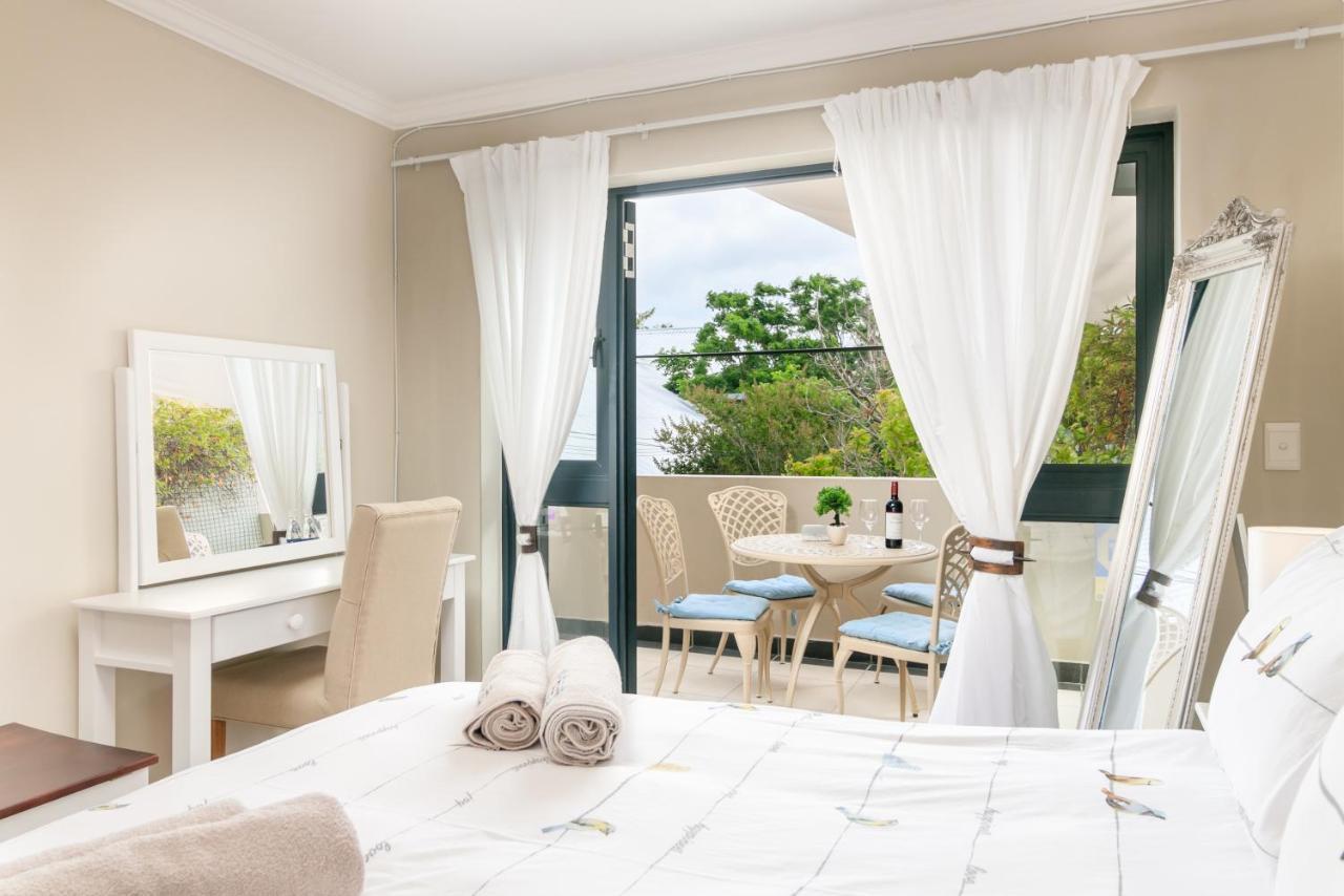 Blue Moon Apartments クニスナ エクステリア 写真