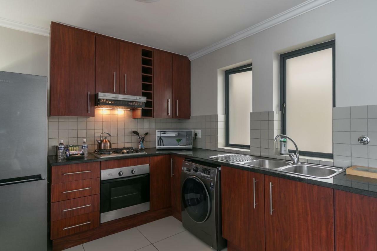 Blue Moon Apartments クニスナ エクステリア 写真